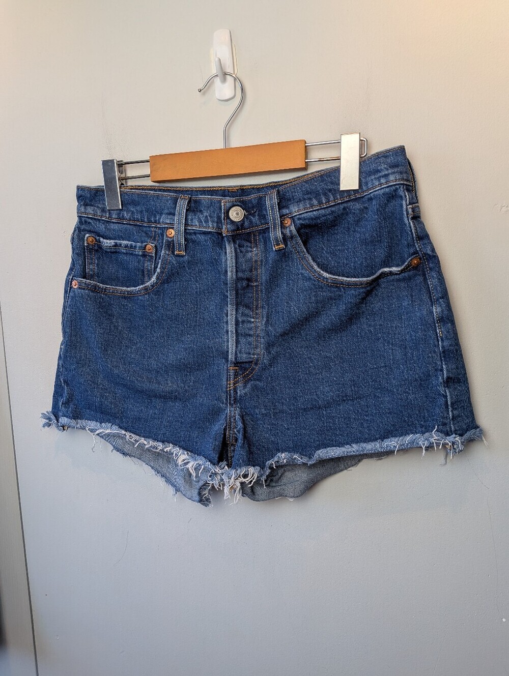 LEVI'S 501 Jeans Mini Short Women Size 30 Blue Color 99% Cotton Buttons Closure